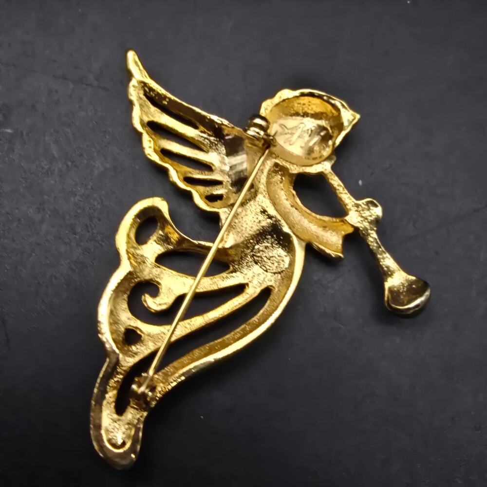 AAI Gold Tone Angel Brooch Holiday Christmas Angel with Horn - Picture 6 of 6